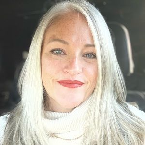 Meet your Posher, Gwen